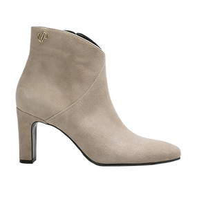 Women shoe 2